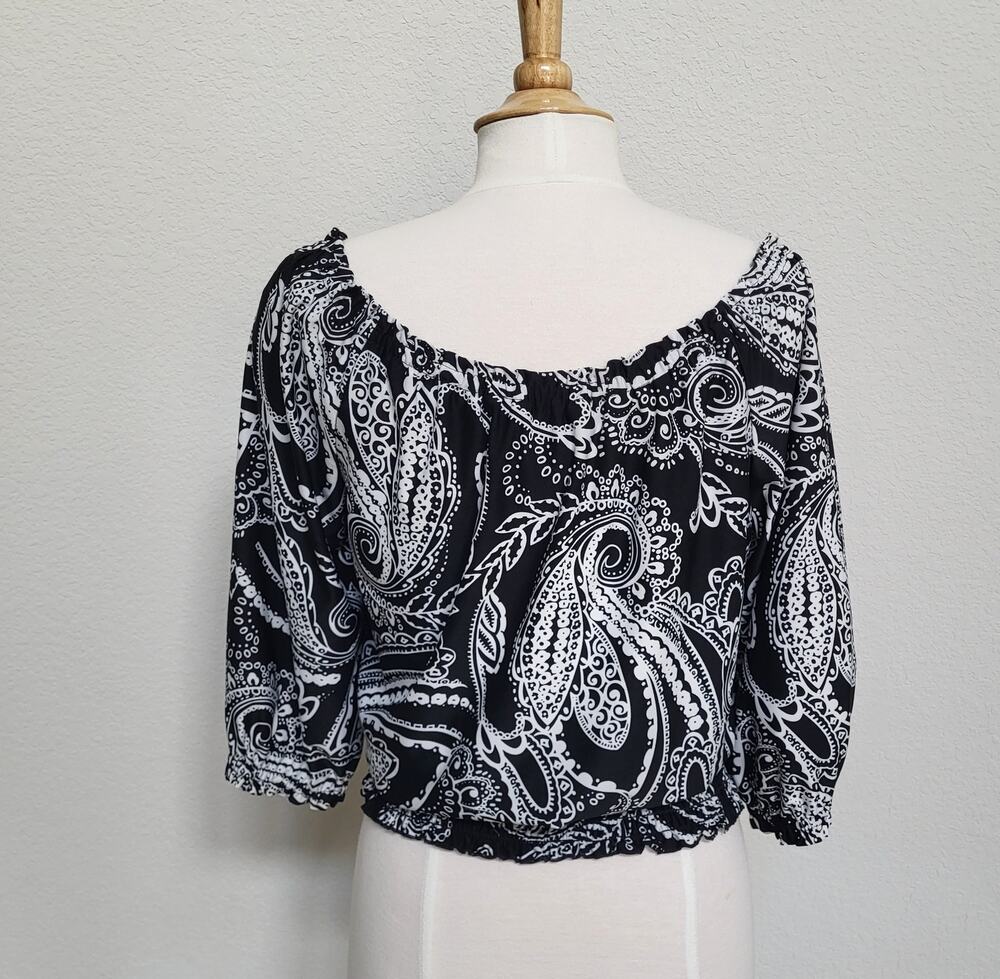 Sunny Leigh Blouse Womens M Medium Black White Paisley Smocked Off Shoulder